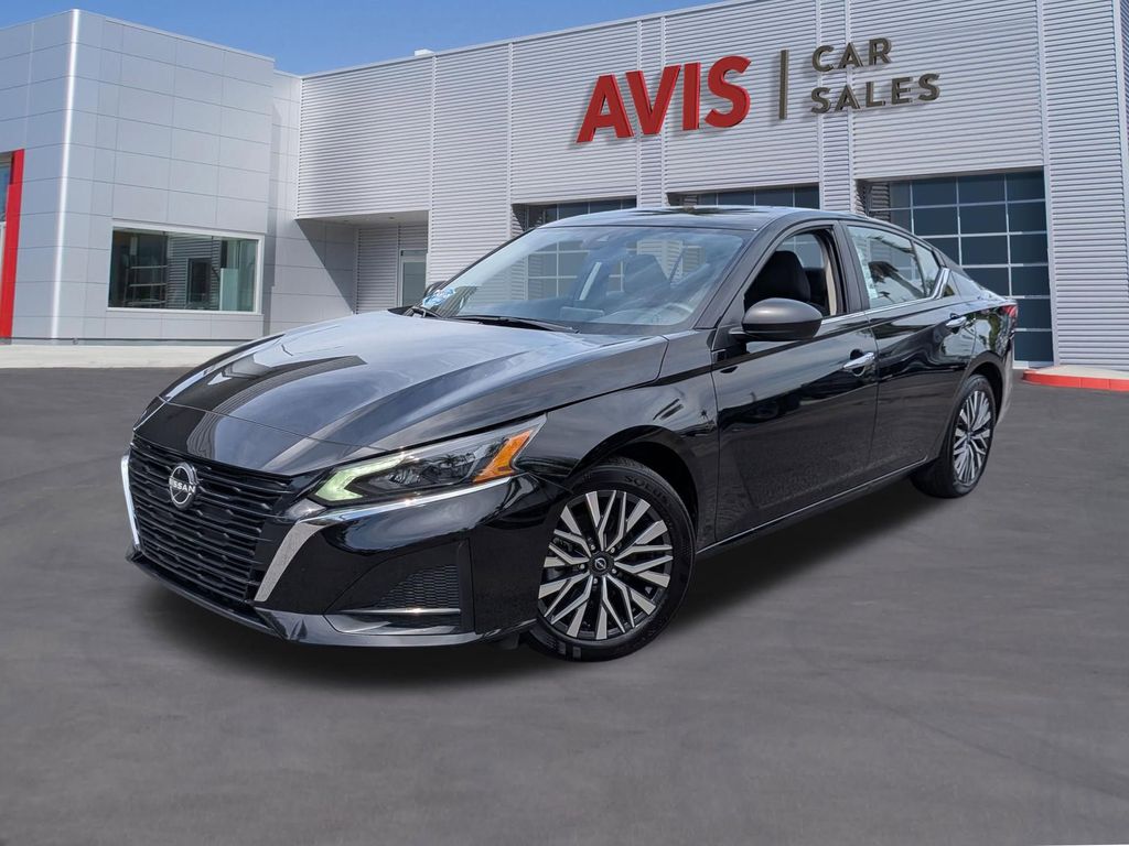 2025 Nissan Altima