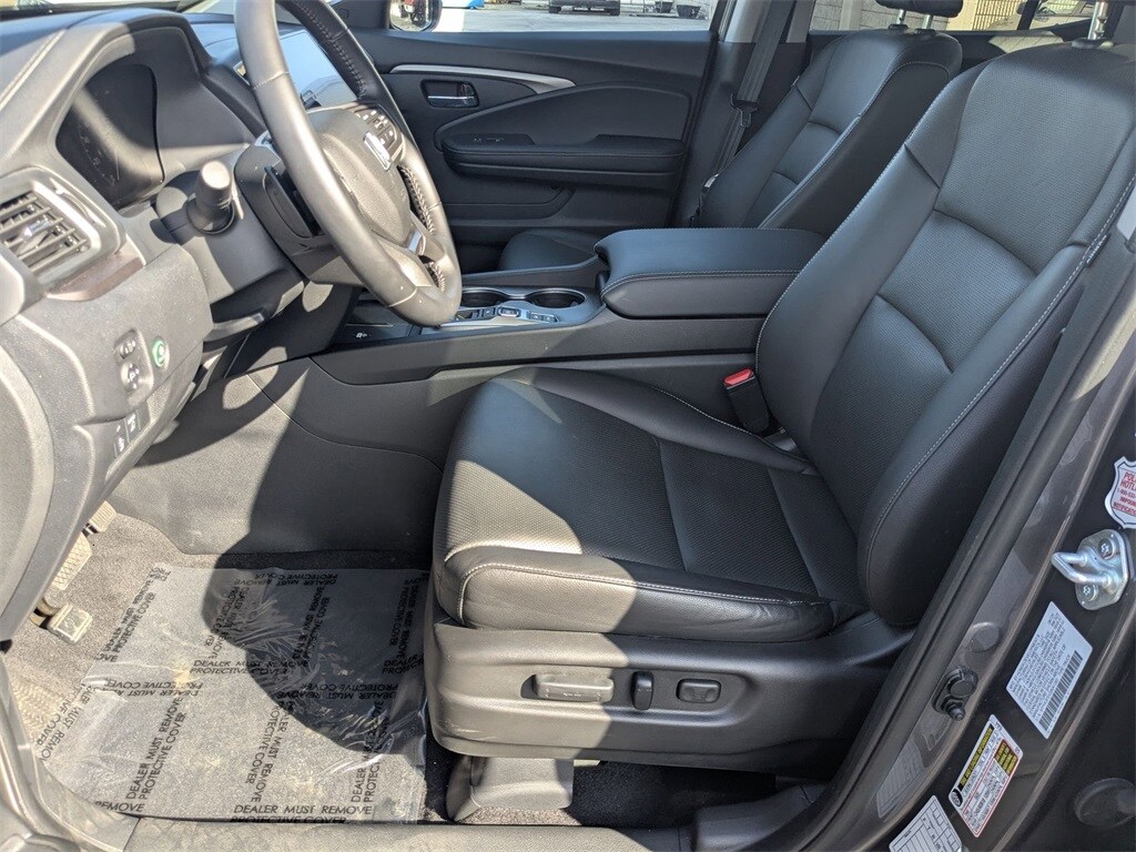 Thumbnail: 2025 Honda Ridgeline - 21