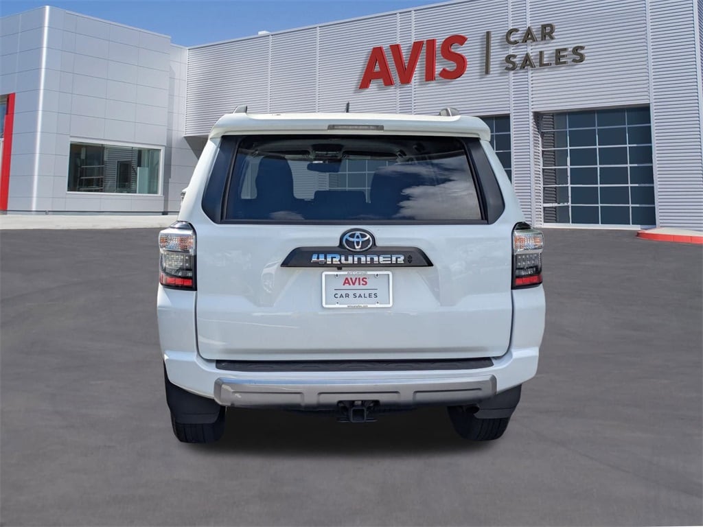 Thumbnail: 2024 Toyota 4Runner - 9