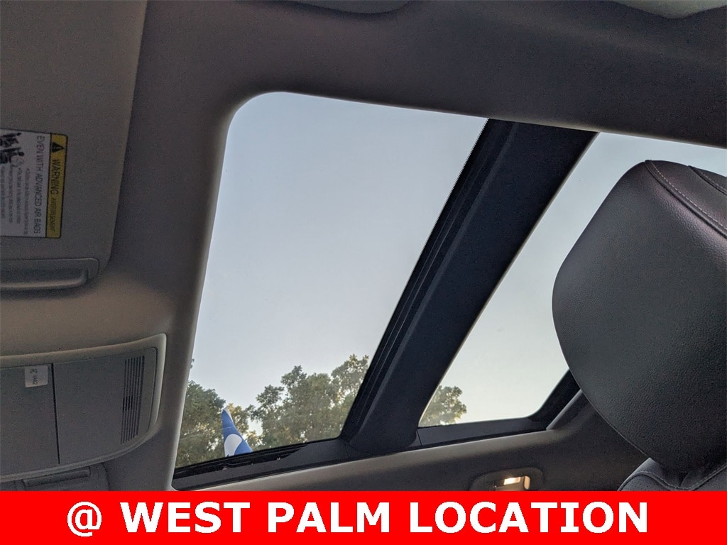 Thumbnail: 2025 Mazda CX-50 - 20