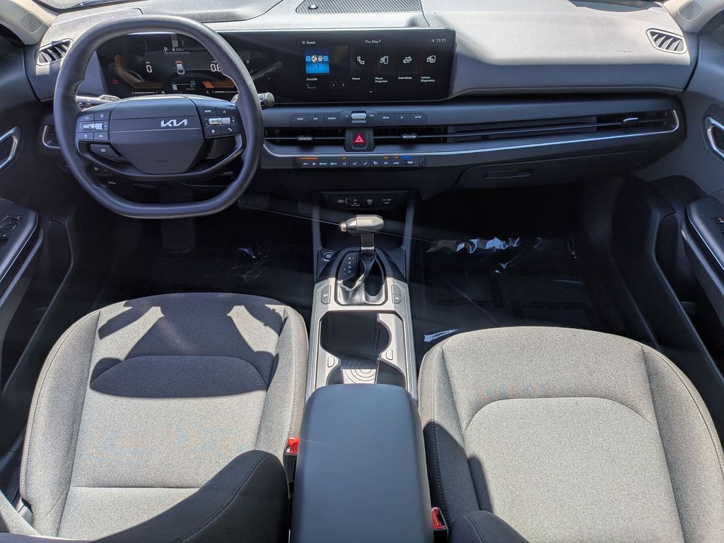 Thumbnail: 2025 Kia K4 - 28