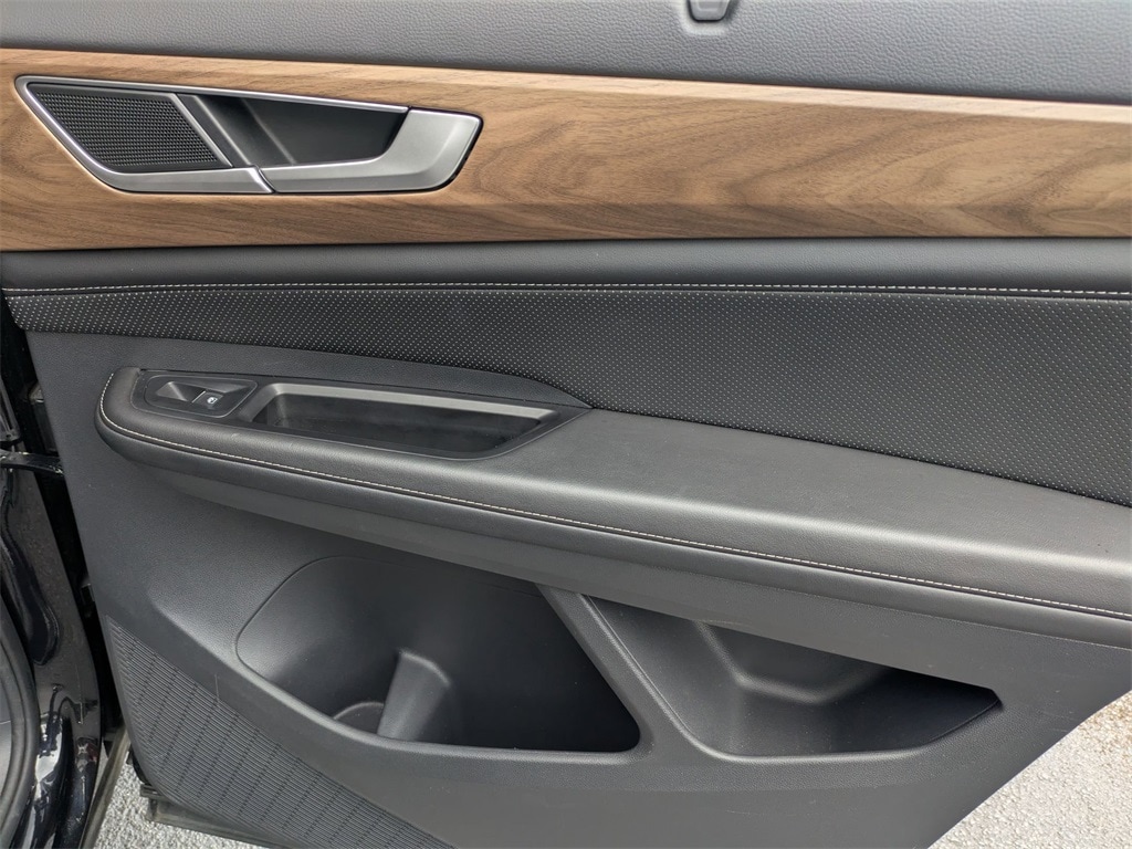 Thumbnail: 2024 Volkswagen Atlas - 26