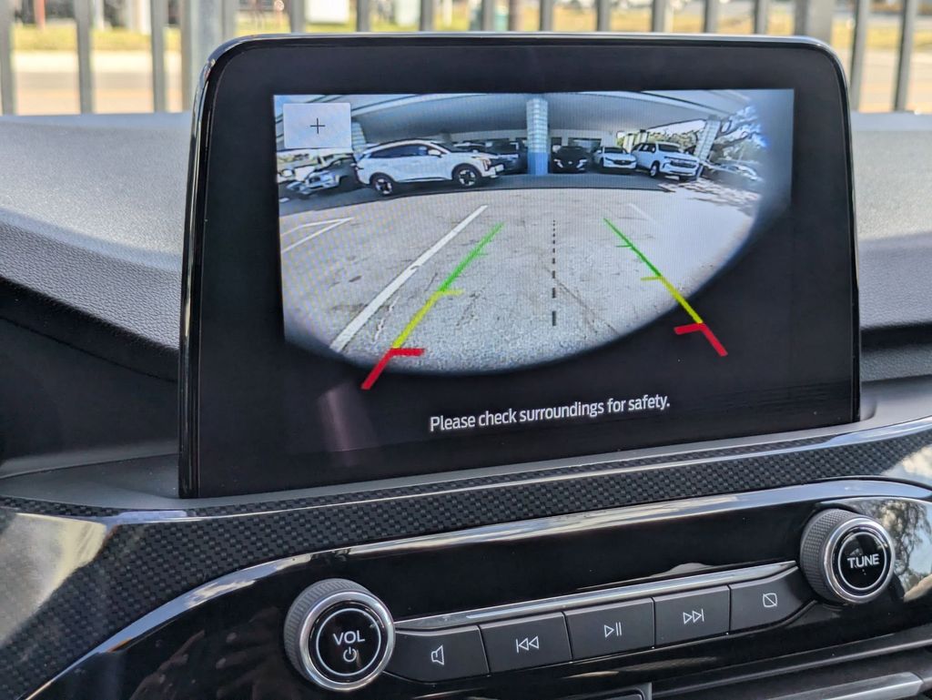 Thumbnail: 2025 Ford Escape - 17