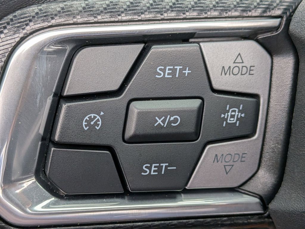 Thumbnail: 2025 Ford Mustang - 24