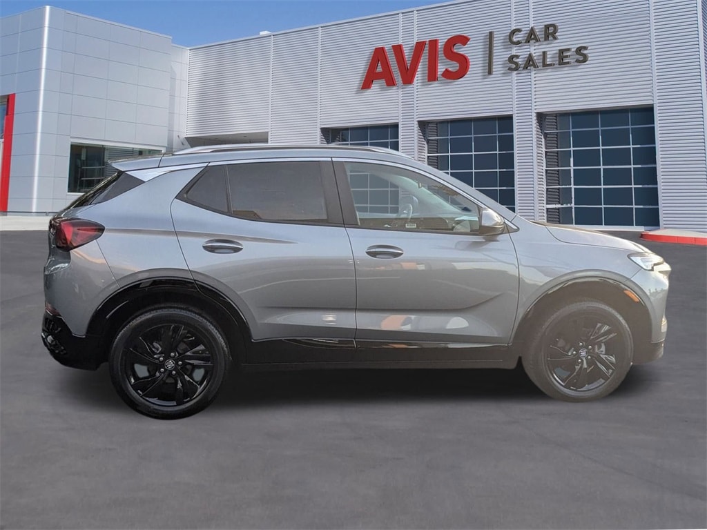 2024 Buick Encore GX Sport Touring photo 4