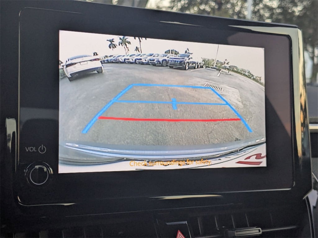 Thumbnail: 2025 Toyota Corolla - 18