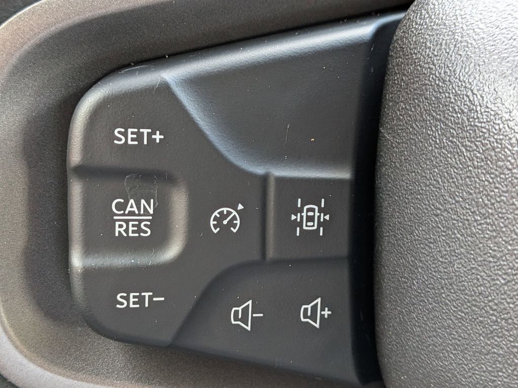 Thumbnail: 2025 Ford Bronco - 22