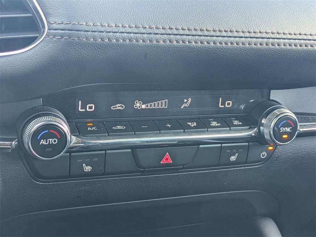 Thumbnail: 2025 Mazda Mazda3 - 12