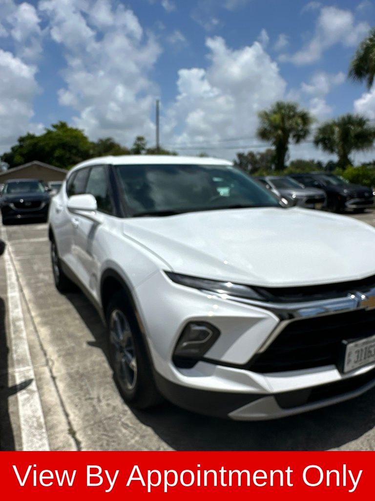 Thumbnail: 2025 Chevrolet Blazer - 7