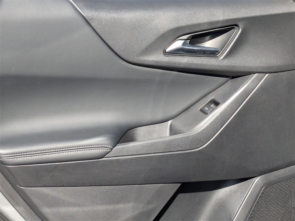 Thumbnail: 2025 Chevrolet Equinox - 25