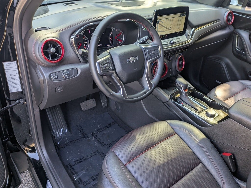 Thumbnail: 2025 Chevrolet Blazer - 11