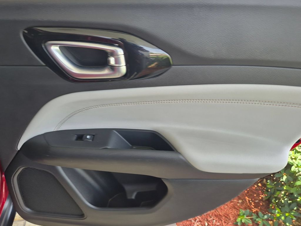 Thumbnail: 2025 Jeep Compass - 31