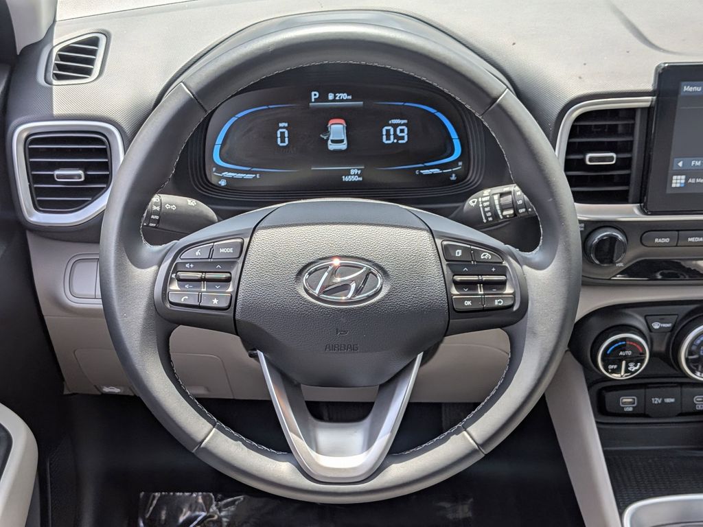 Thumbnail: 2025 Hyundai Venue - 25