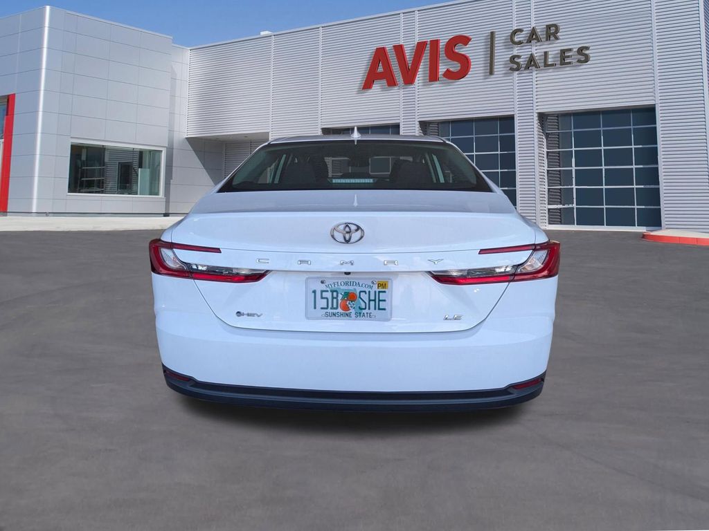 Thumbnail: 2025 Toyota Camry - 9