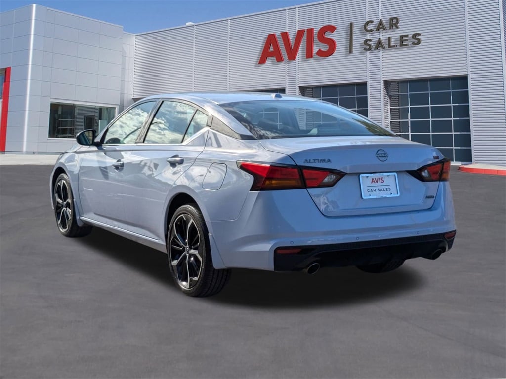 Thumbnail: 2025 Nissan Altima - 9