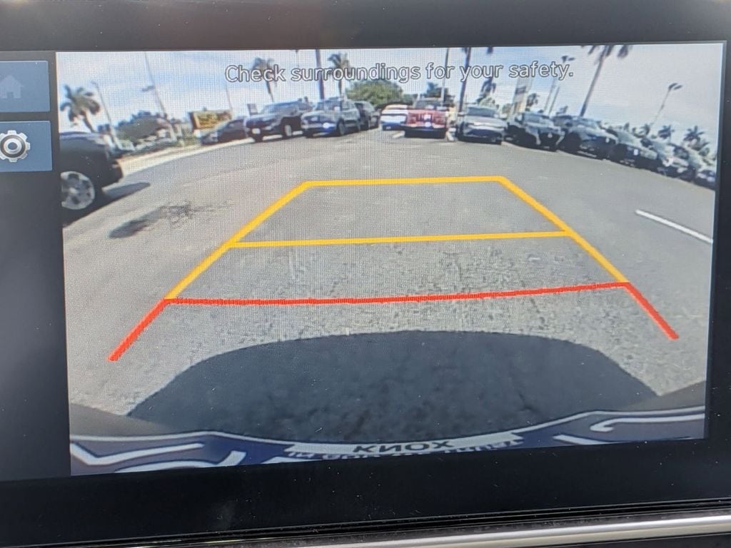 Thumbnail: 2025 Hyundai Venue - 18