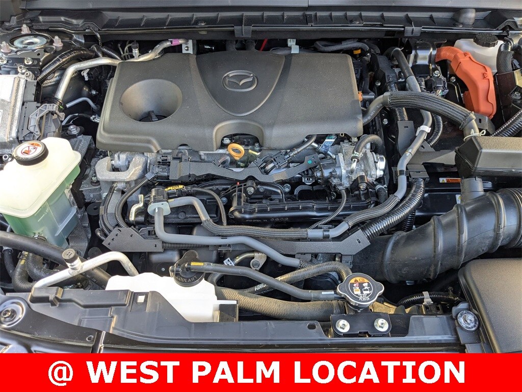 Thumbnail: 2025 Mazda CX-50 - 33