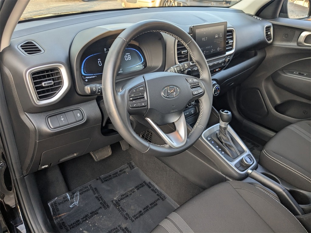 Thumbnail: 2025 Hyundai Venue - 13