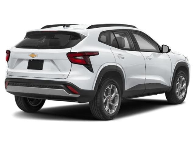 Thumbnail: 2025 Chevrolet Trax - 2