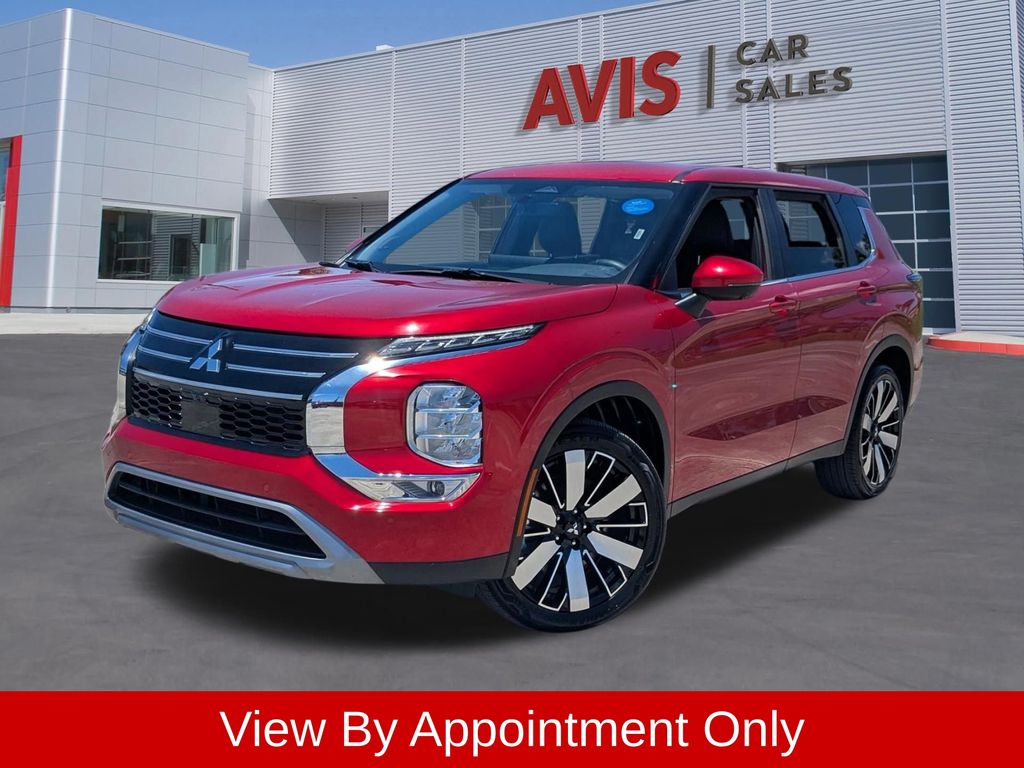 2025 Mitsubishi Outlander SE 2WD's photo