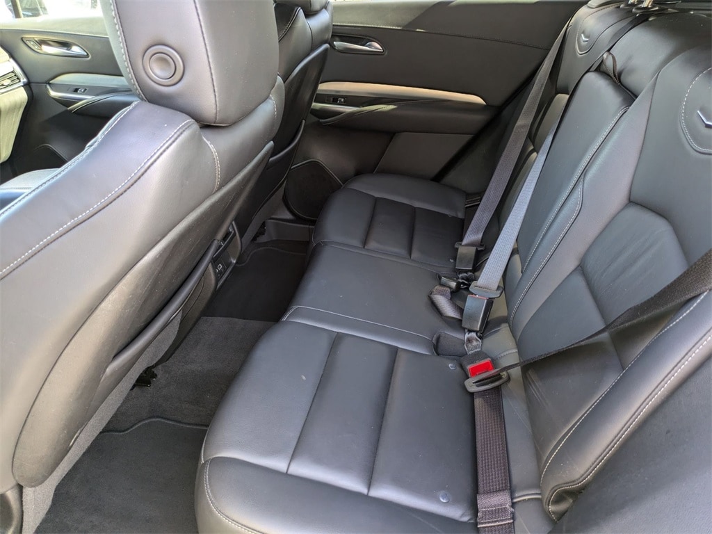 Thumbnail: 2023 Cadillac XT4 - 27