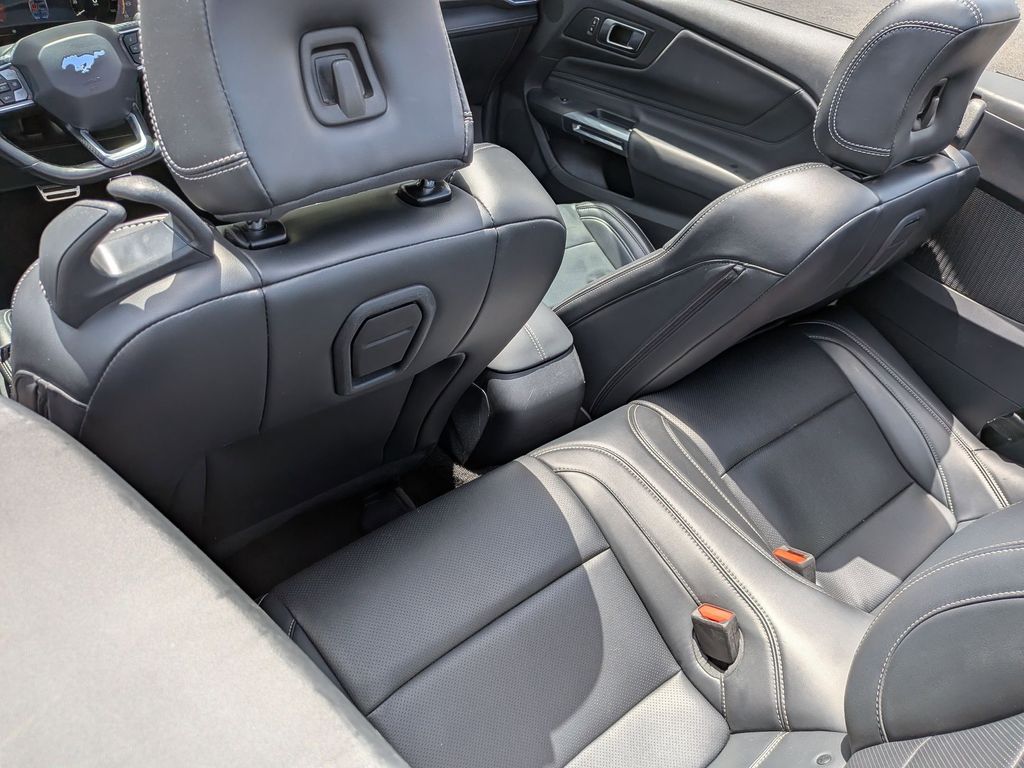 Thumbnail: 2025 Ford Mustang - 22