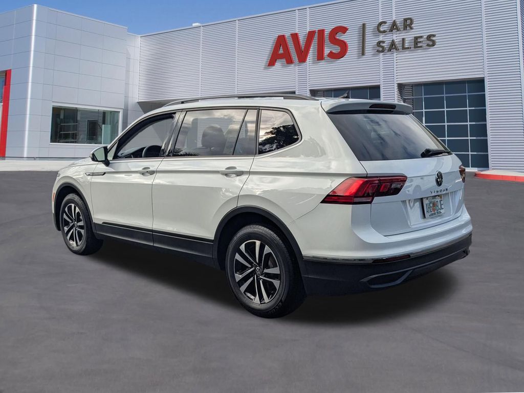 Thumbnail: 2024 Volkswagen Tiguan - 10