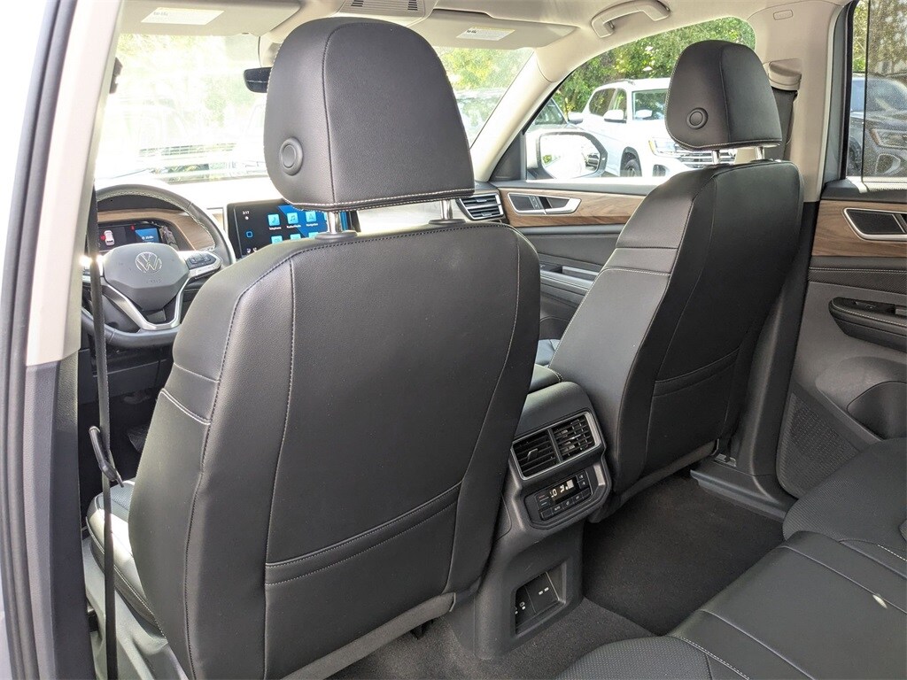 Thumbnail: 2025 Volkswagen Atlas - 21