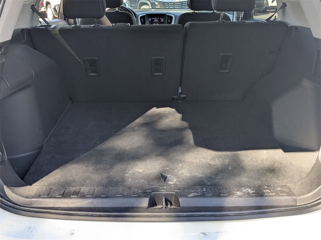 2024 Gmc Terrain SLE photo 4