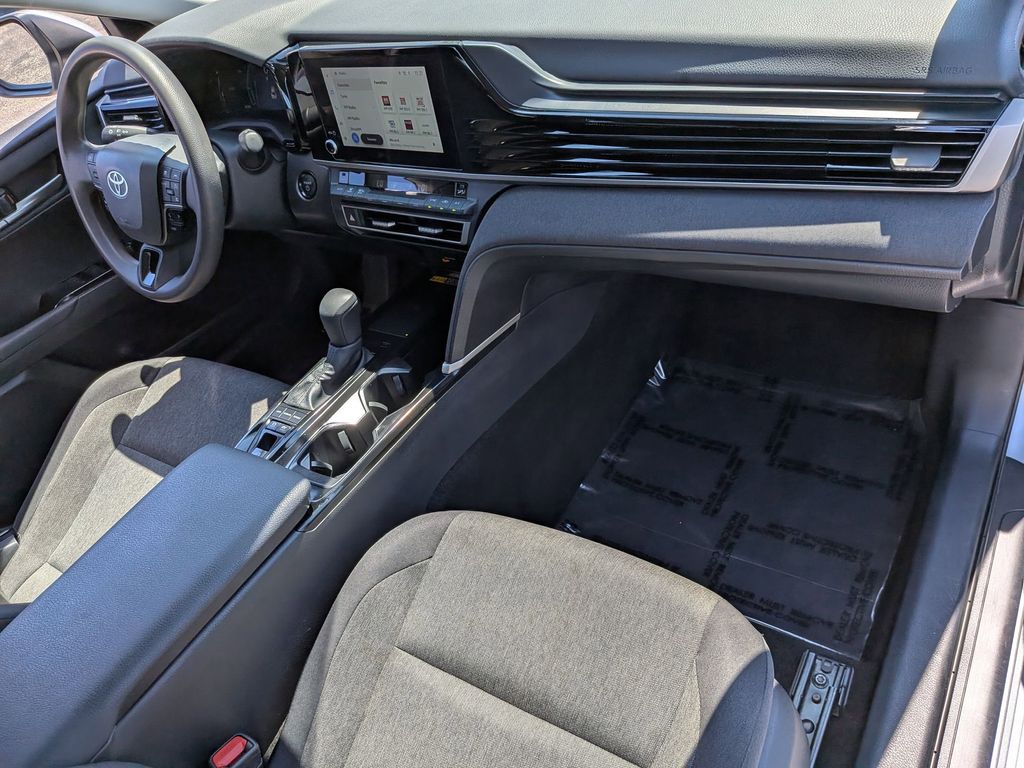 Thumbnail: 2025 Toyota Camry - 28