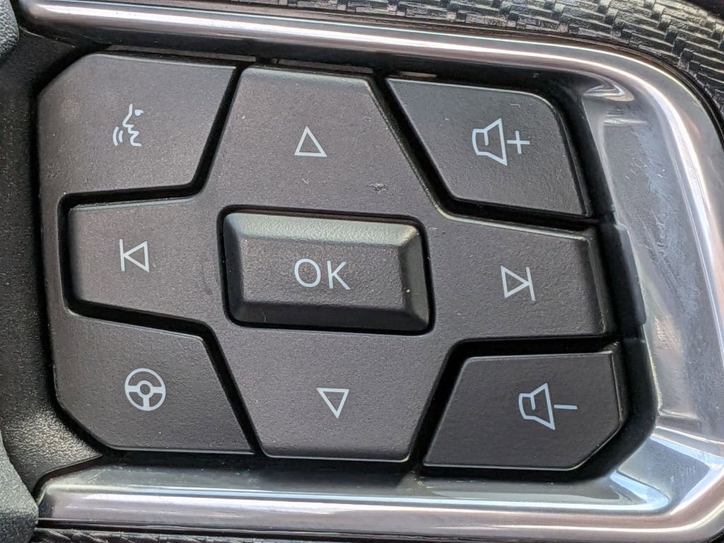 Thumbnail: 2025 Ford Mustang - 25