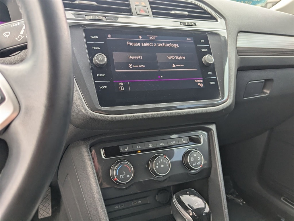 Thumbnail: 2024 Volkswagen Tiguan - 19