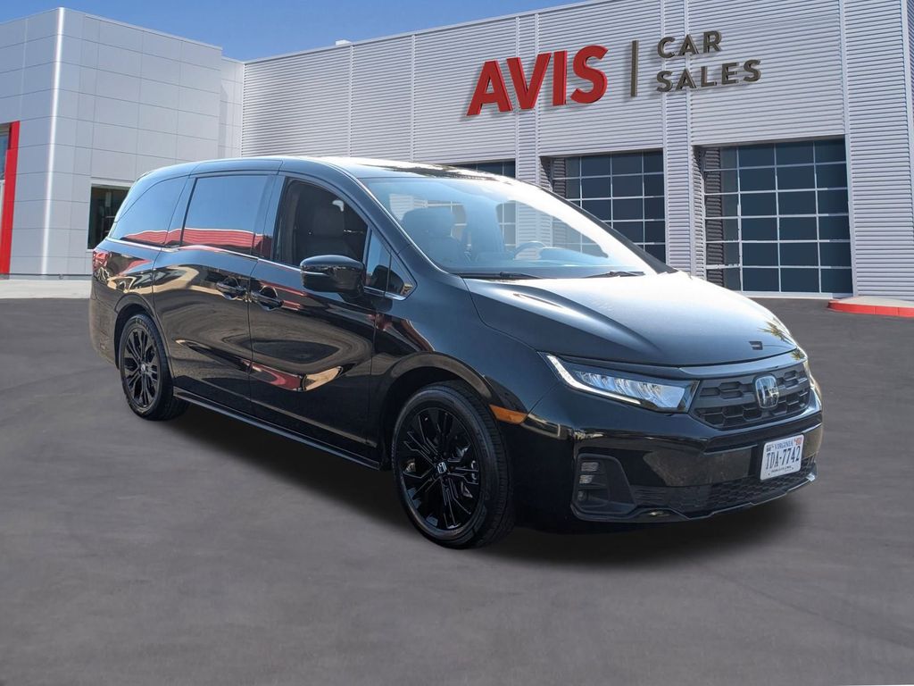 Thumbnail: 2025 Honda Odyssey - 3