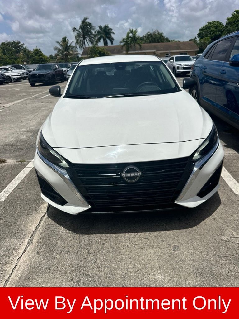 Thumbnail: 2025 Nissan Altima - 2