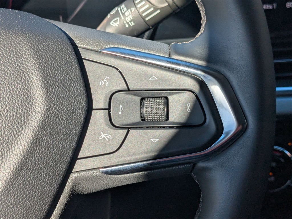 Thumbnail: 2025 Chevrolet Trax - 23