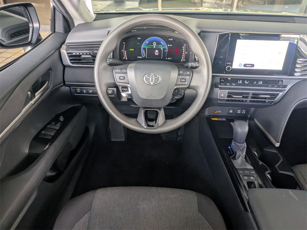 Thumbnail: 2025 Toyota Camry - 24