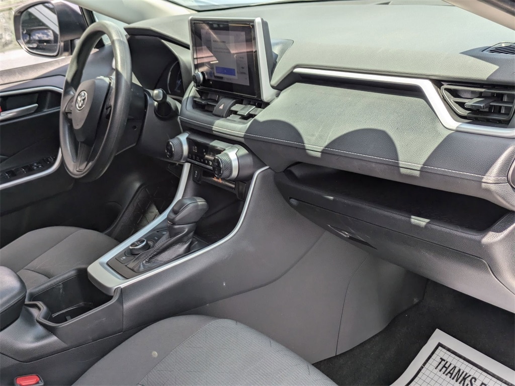 Thumbnail: 2024 Toyota RAV4 - 31