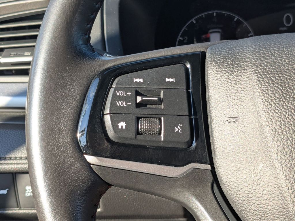 Thumbnail: 2025 Honda Odyssey - 26