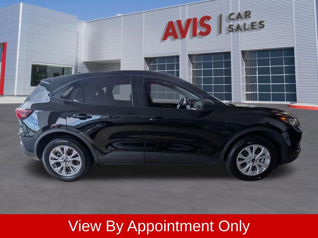 Thumbnail: 2025 Ford Escape - 5