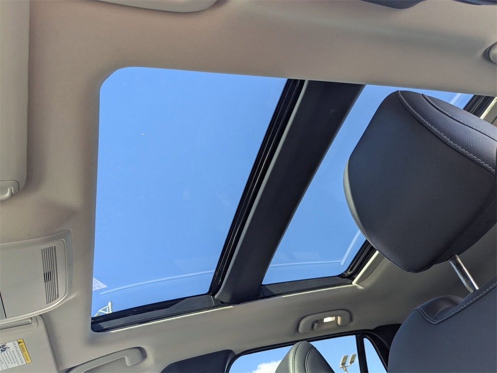 Thumbnail: 2025 Mazda CX-50 - 20