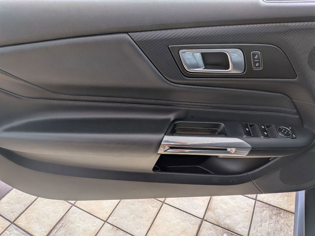 Thumbnail: 2025 Ford Mustang - 14