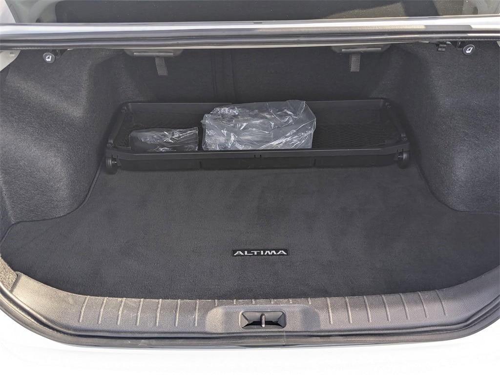 Thumbnail: 2025 Nissan Altima - 7