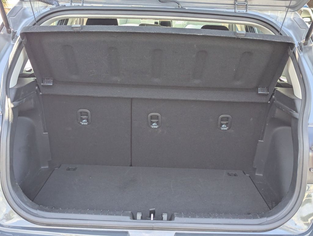 Thumbnail: 2025 Hyundai Venue - 7