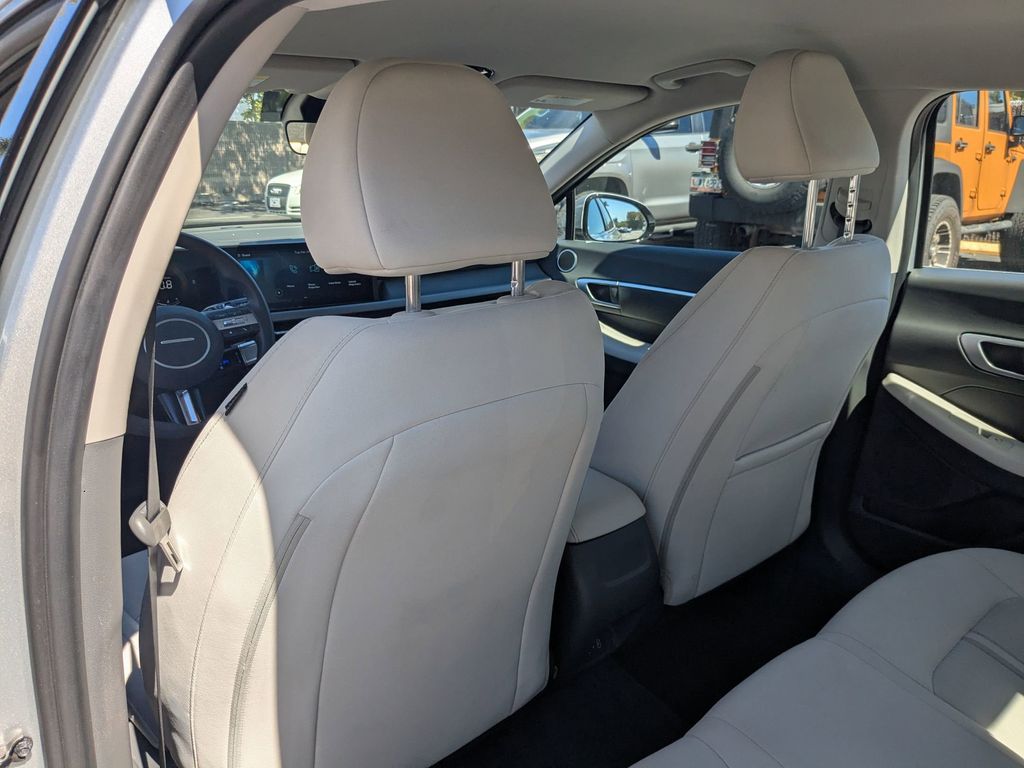 Thumbnail: 2025 Hyundai Sonata - 19