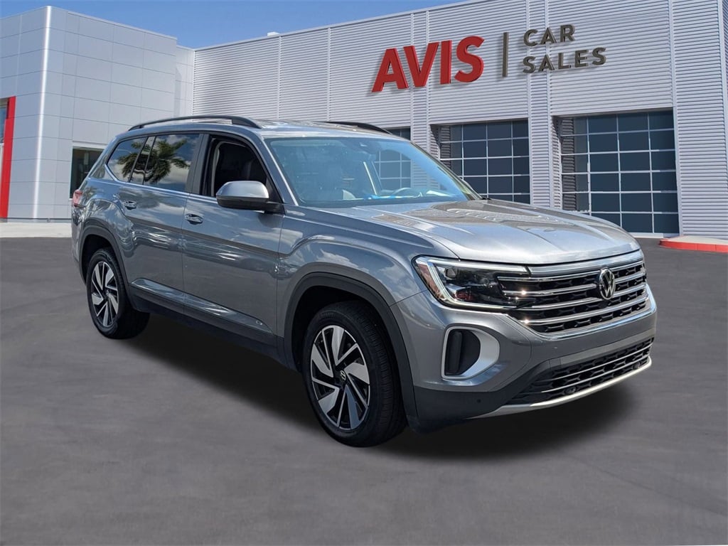 Thumbnail: 2024 Volkswagen Atlas - 3