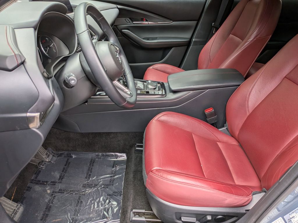 Thumbnail: 2025 Mazda CX-30 - 16