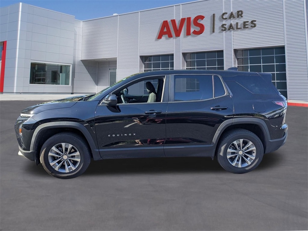 Thumbnail: 2025 Chevrolet Equinox - 10