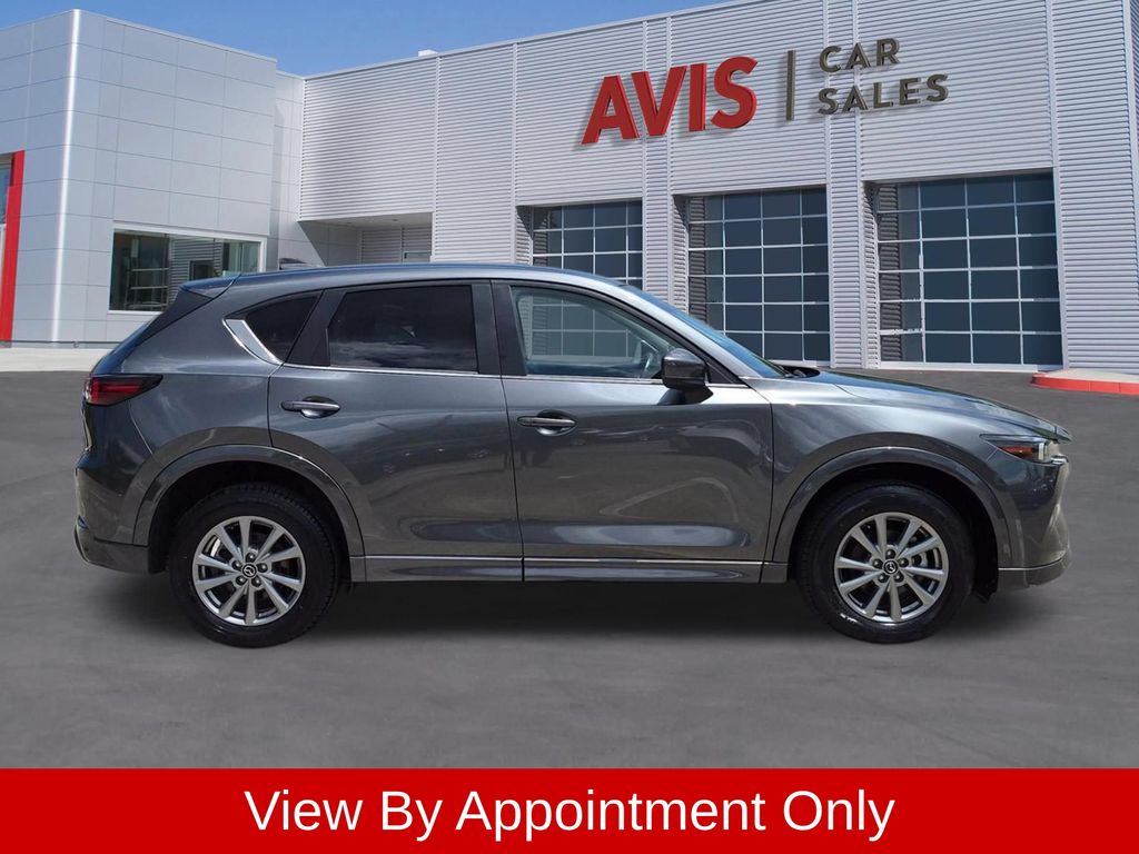 2025 Mazda CX-5 S Preferred package - Photo 4