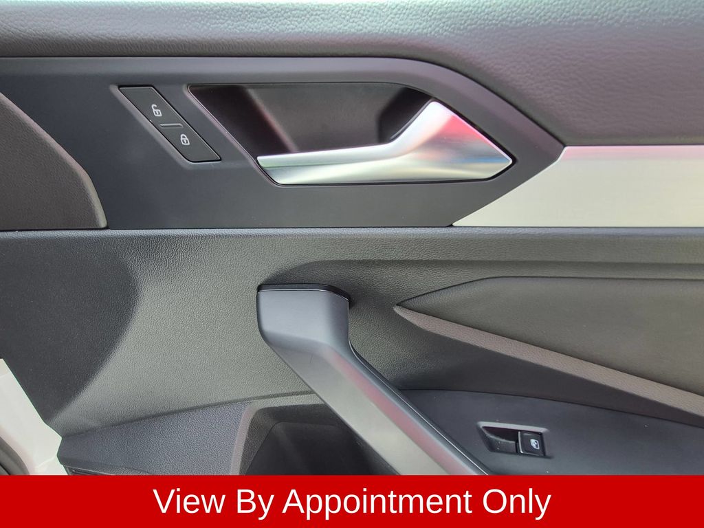 2025 Volkswagen Jetta S - Photo 34