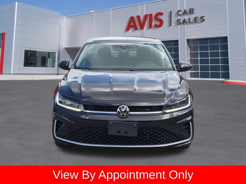 Thumbnail: 2025 Volkswagen Jetta - 2